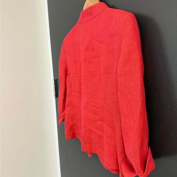 MaxMara sz. 8 vintage linen orange/red
Blazer Classic great vintage condition - Picture 8 of 15
